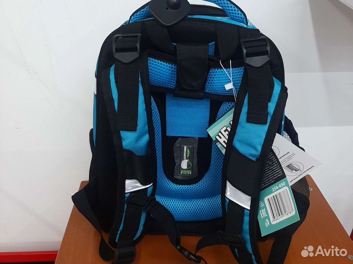 Школьный рюкзак