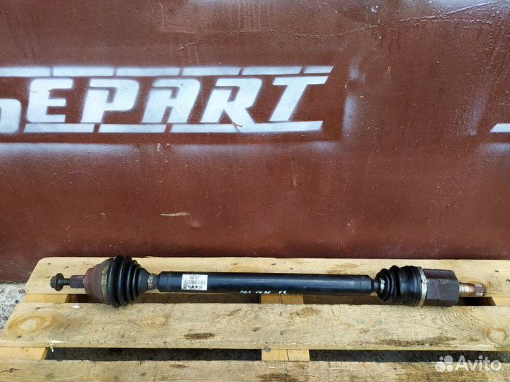 Привод передний правый Volkswagen Passat B6 1.8