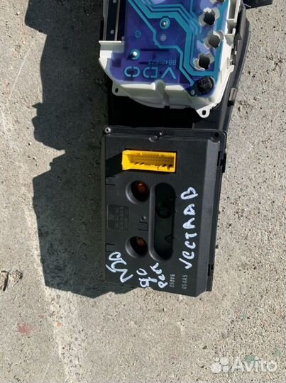 Панель приборов Opel Vectra B x16xe