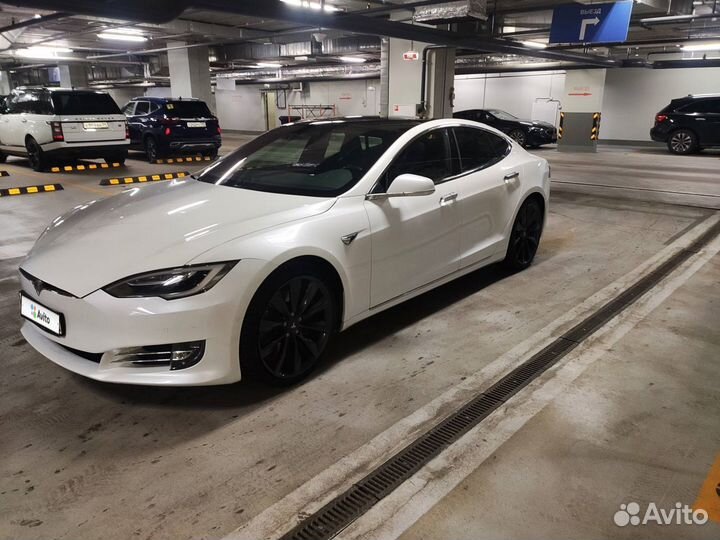Tesla Model S AT, 2017, 87 000 км