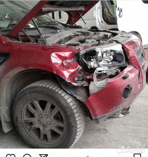 Жестянщик в кузовной цех