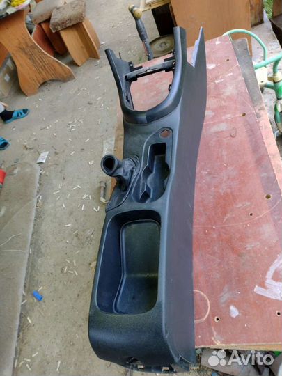 Консоль Пежо 308