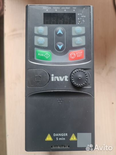 Преобразователь частоты 2.2 квт