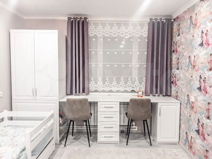 3-к. квартира, 100,2 м², 4/5 эт.