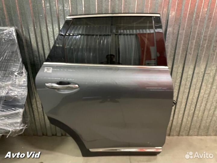 Задняя правая дверь Kia Sorento Prime