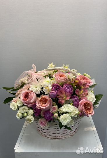 Цветы/цветы в корзине