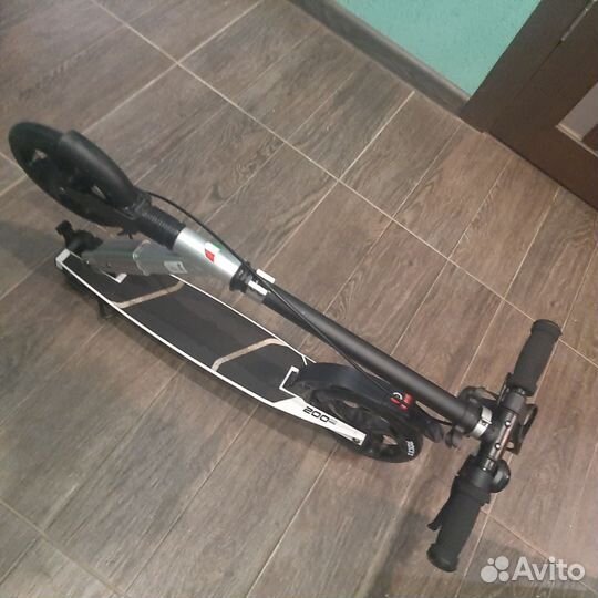 Самокат roces 200