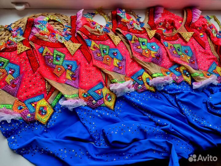 Купальники групповые для гимнастики 5шт