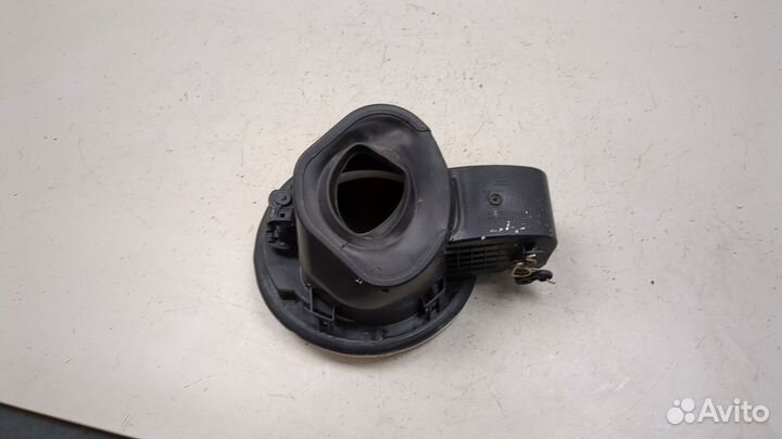 Лючок бензобака Chevrolet Blazer