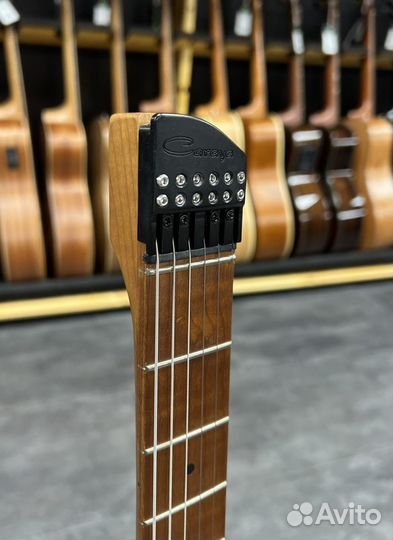 Электрогитара безголовая Caraya (новая)