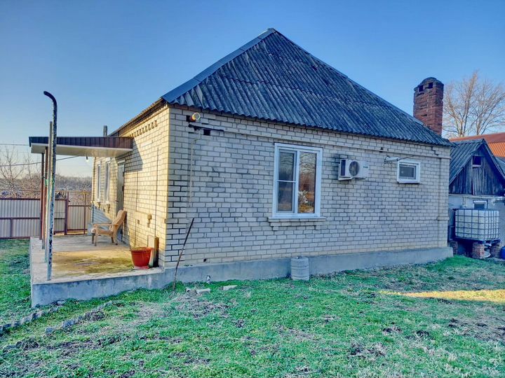 Дом 73,9 м² на участке 8 сот.