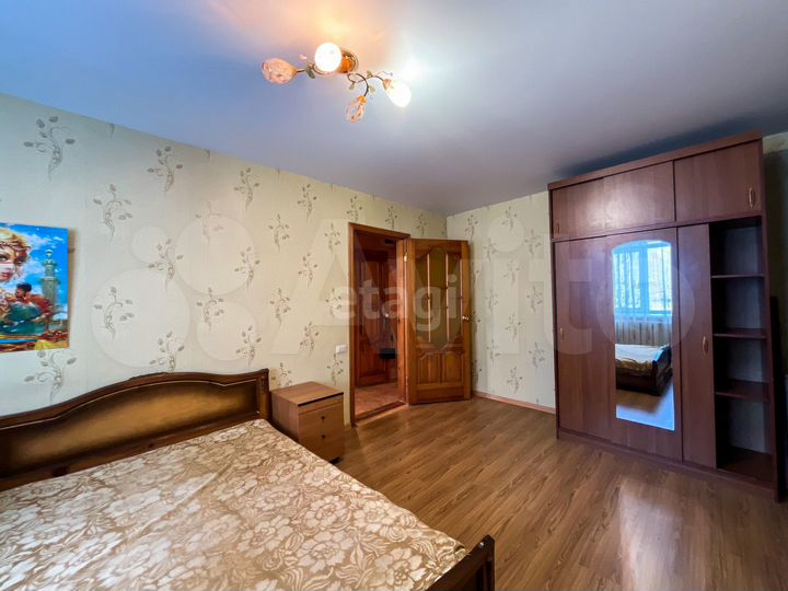 2-к. квартира, 76 м², 2/9 эт.