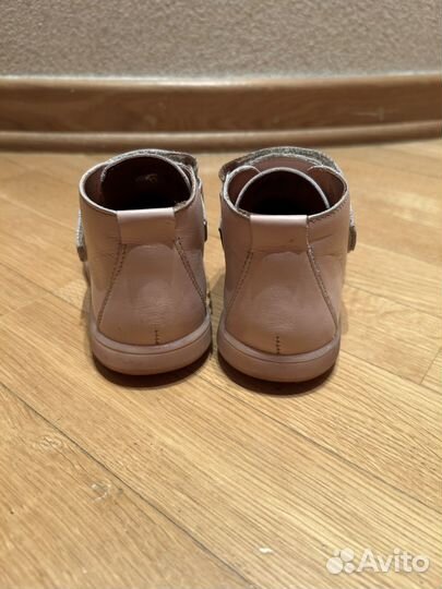 Полуботинуи для девочки без утепления 27 р