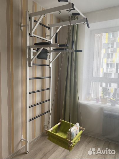 Качель для малыша