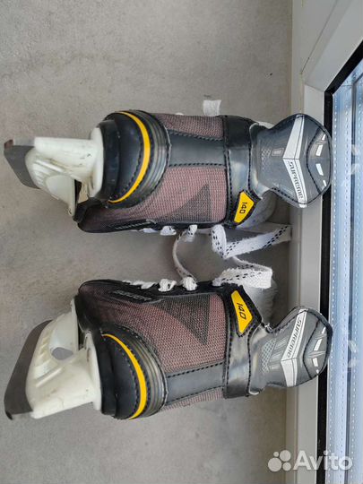 Коньки детские bauer suprime 140, размер 6, 15 см