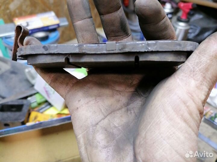 Колодки нисан Тиида 2013