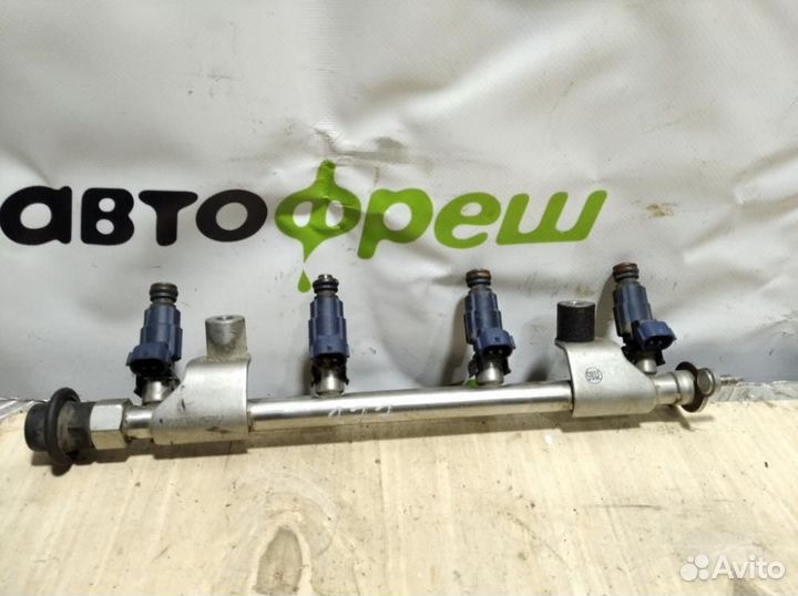 Форсунка двигателя Kia Cerato 2004-2008