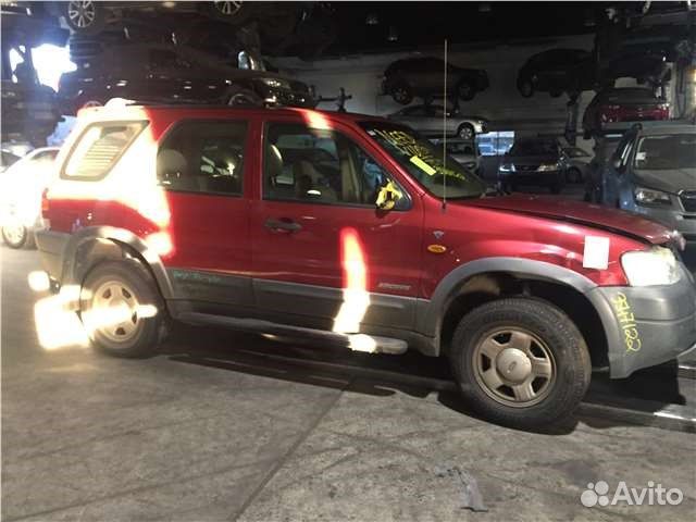 Разбор на запчасти Ford Escape 2001-2006