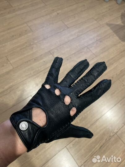 Перчатки женские кожаные новые