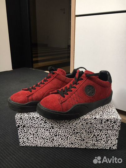 Замшевые кеды-кроссовки Eytys, 38 размер