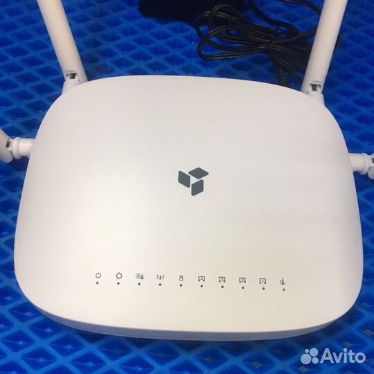 Л) роутер SNR snr-cre me2