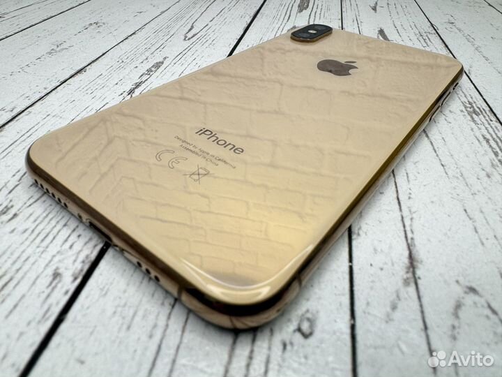 iPhone Xs, 64 ГБ