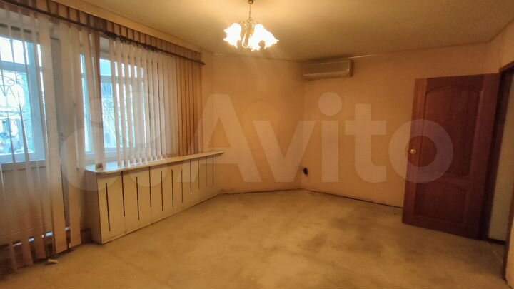 4-к. квартира, 121,7 м², 1/5 эт.