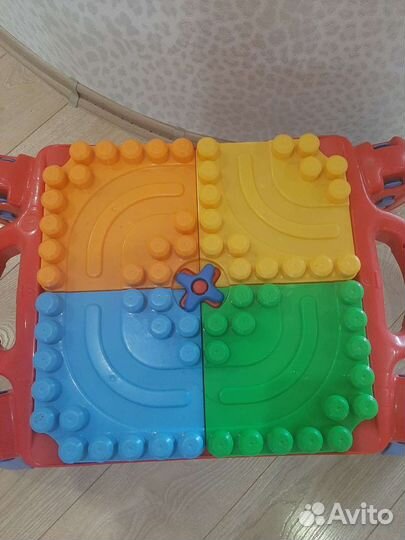 Развивающий стол