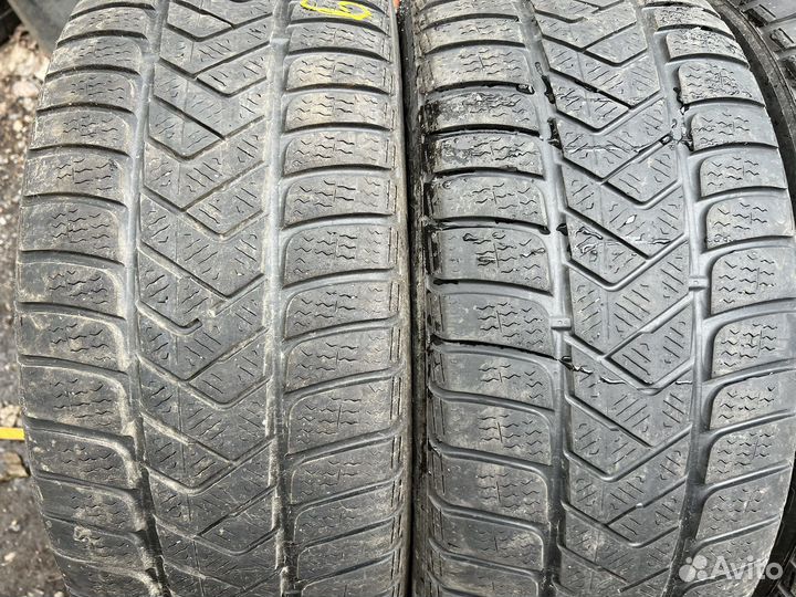 Pirelli Winter Sottozero 3 235/45 R19 99V