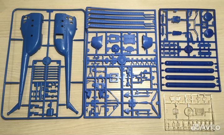 Сборная модель вертолета ми-4м Амфибия 1-72