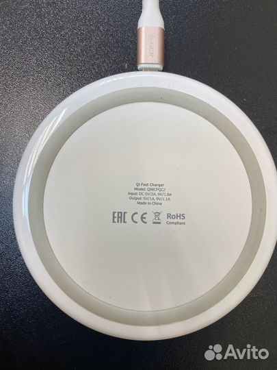 Беспроводное зарядное устройство Deppa Qi Fast Cha