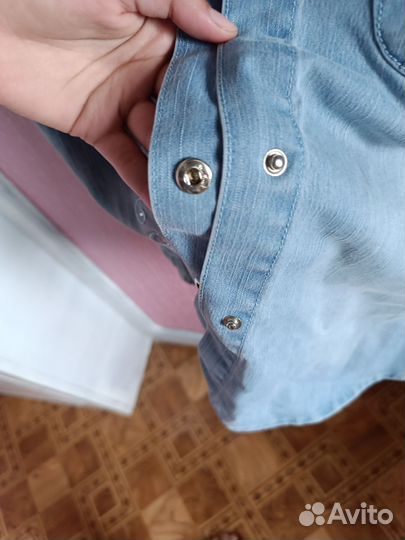 Джинсовая рубашка