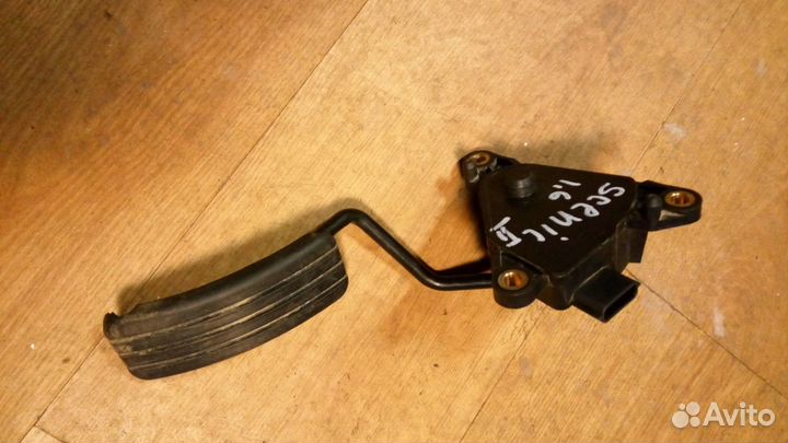 Педаль газа эл. рено сценик 2