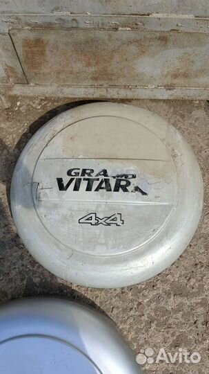 Колпак запасного колеса suzuki grand vitara