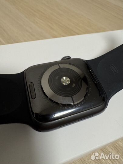 Часы apple watch series 5 40 mm