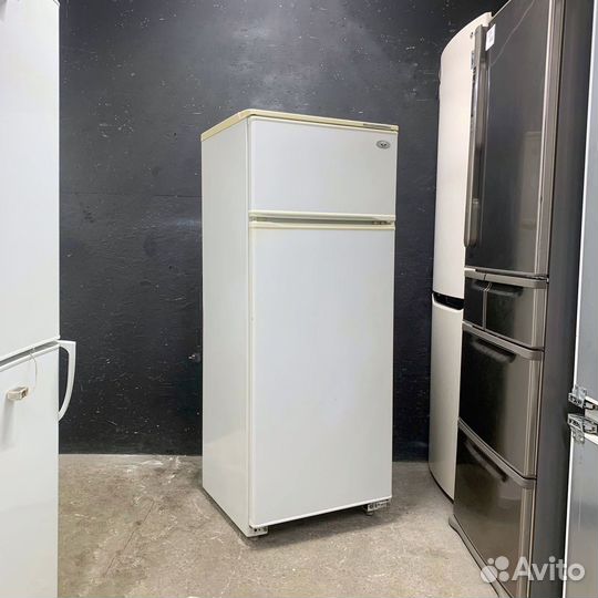 Холодильник маленький бу 148 см Минск