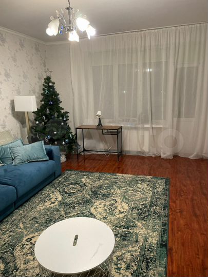 2-к. квартира, 79,9 м², 10/16 эт.