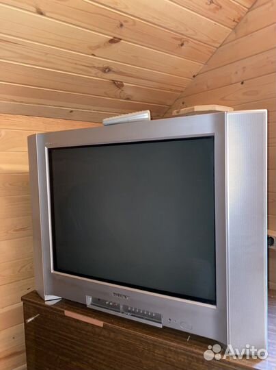 Телевизор Sony trinitron