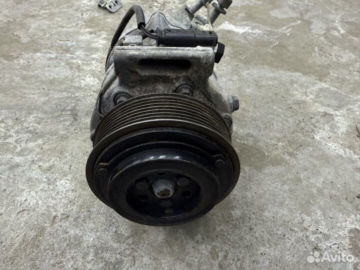 Компрессор кондиционера BMW N63B44C или N63R