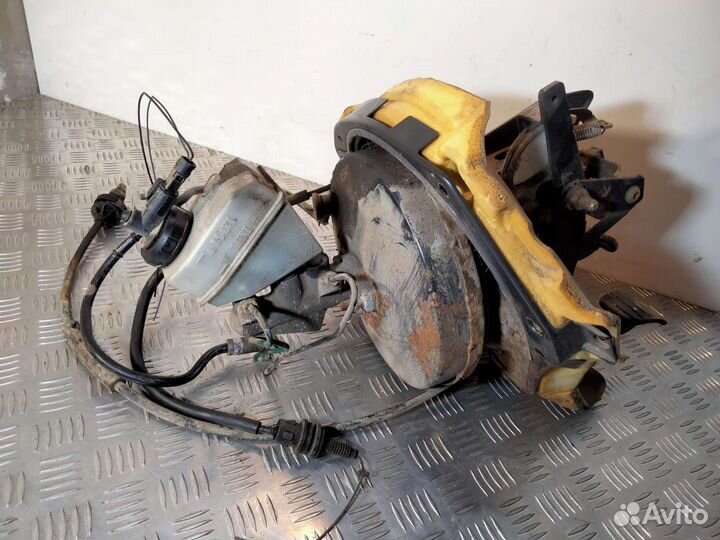 Педальный узел в сборе Рено Кангу