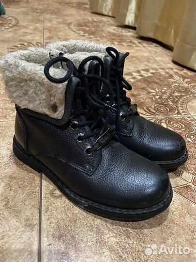 Ботинки для девочки