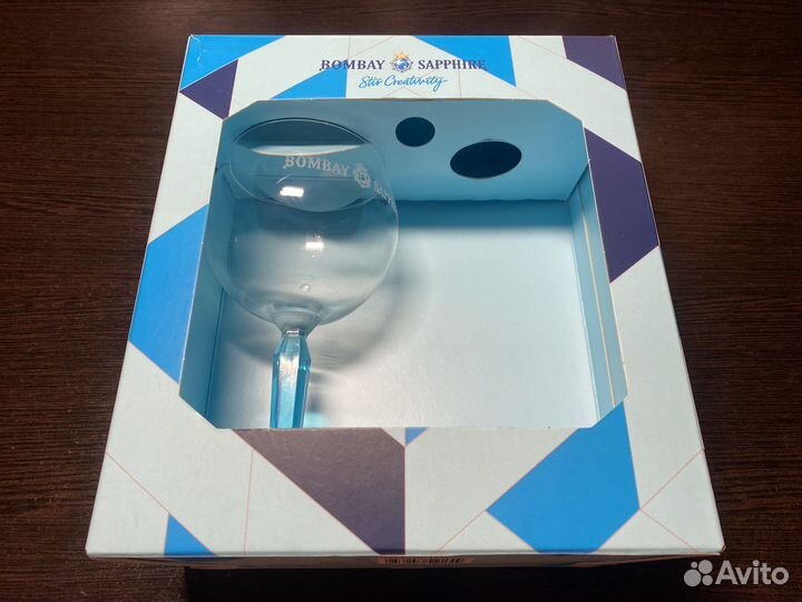 Бокал Bombay Sapphire
