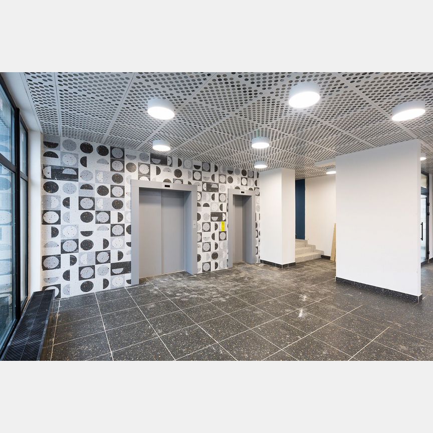2-к. квартира, 51,6 м², 12/17 эт.