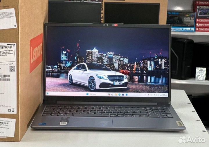 Ноутбук новый i3-1305u 15.6дюймов 8/256