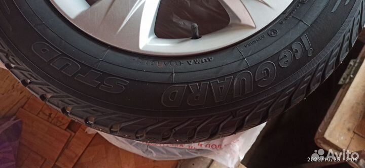 Yokohama IceGuard Stud IG65 205/65 R16