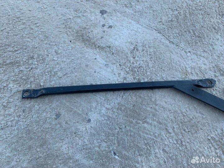 Распорка кузова Bmw 3 Gt F34 N47D20C 2014