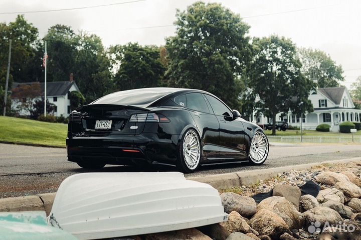 Кованые диски GT Forged R22 для Tesla Model Y