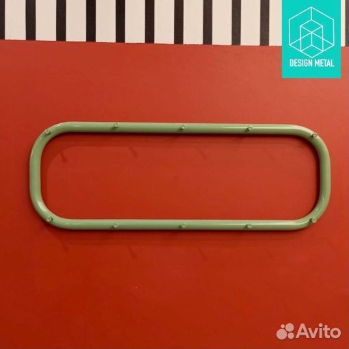 Вешалки из металла