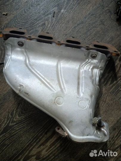 Выпускной коллектор Renault Scenic