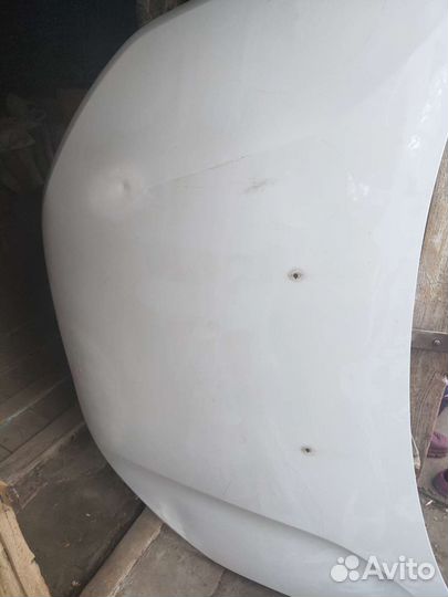 LADA vesta капот